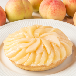 いちごの里 桃タルト